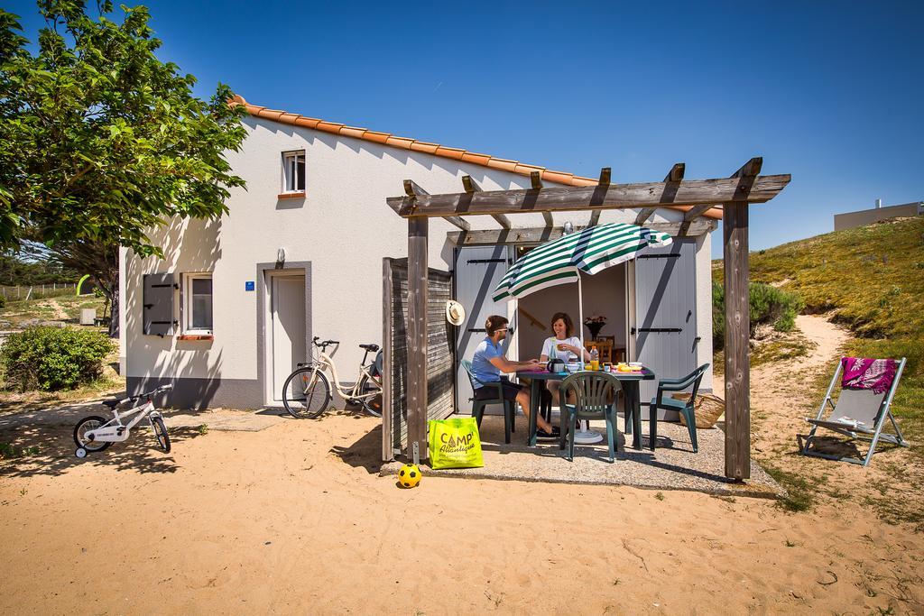 Village Vacances Le Petit Bec Saint-Hilaire-de-Riez Room photo